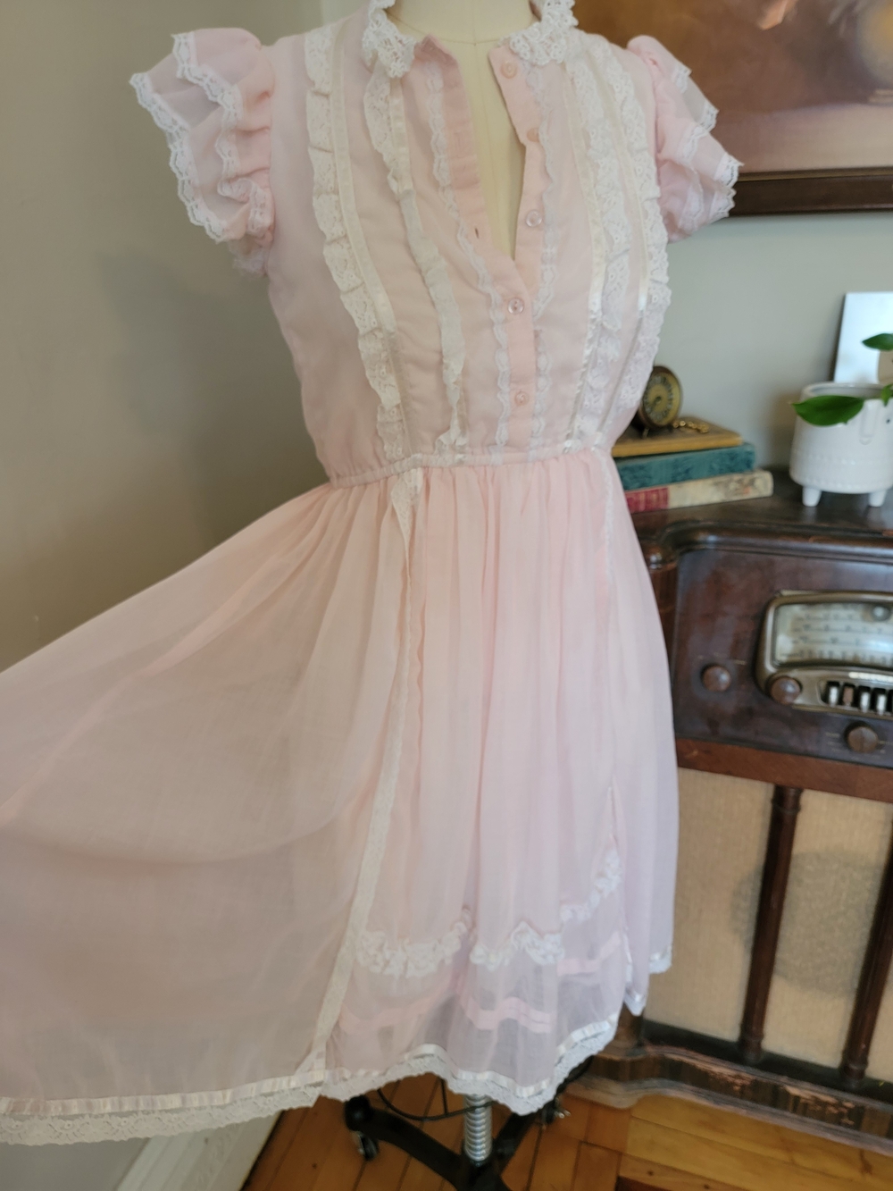 RARE Vintage Gunne Sax Jeunes Filles 1970s Pink Cotton Lace Short Dress S - Picture 3 of 7